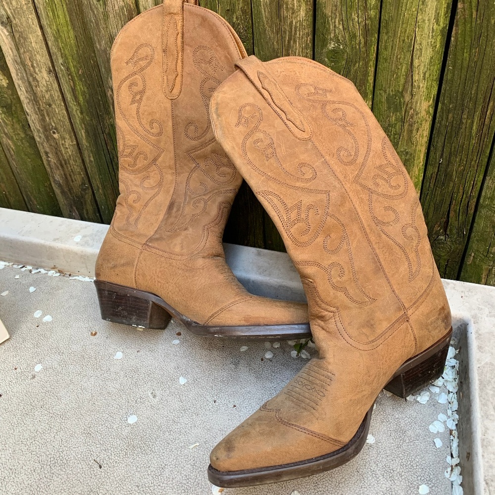 Women's Cowboy boots Caramel Color size 8M - Picture 1 of 4